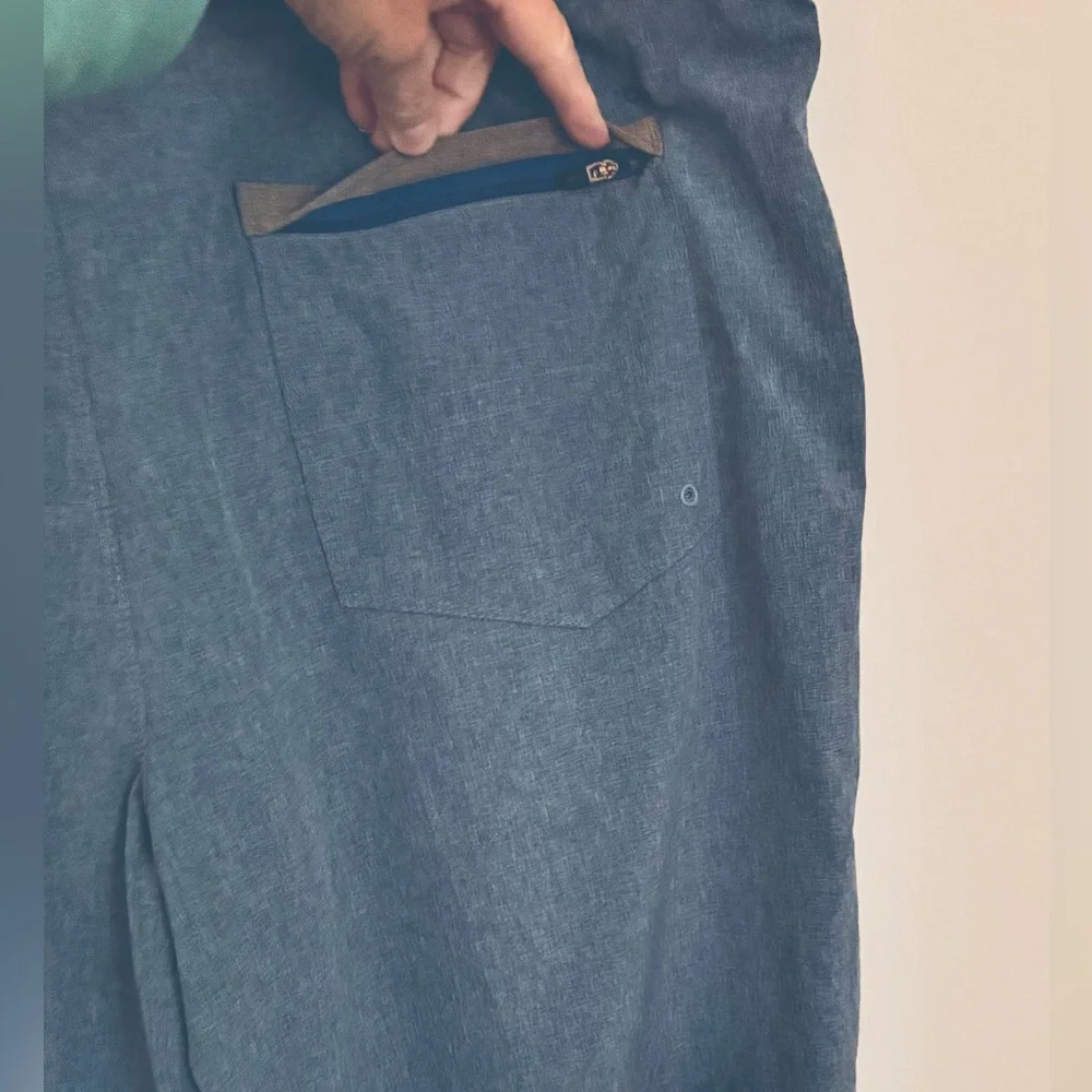 IZOD Men’s Shorts, Size 42